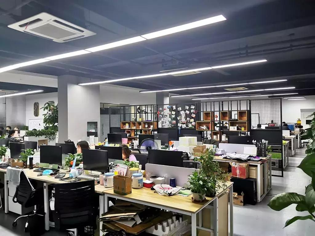 马云收废品搞笑视频,马云最后一百万做了什么