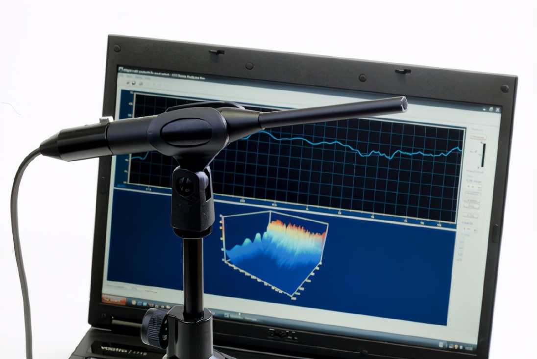 家庭影院数字重低音怎么使用,家庭影院12寸低音炮怎么调