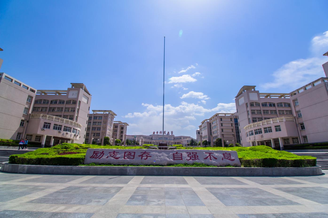 最牛创业：创50亿品牌价值，他却辞去CEO,而今又成了2家公司董事长！