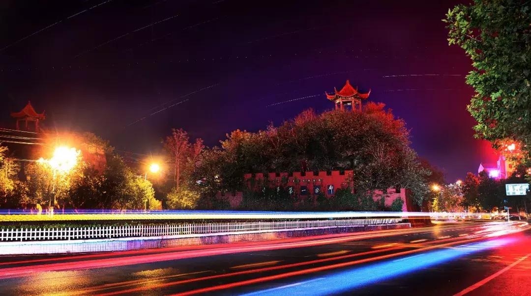 向世界介绍河南,向别人介绍郑州