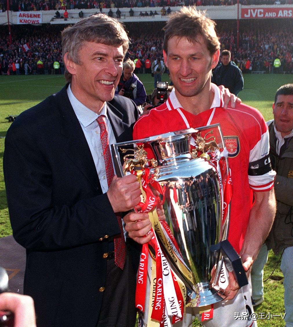 天下足球十大忠诚,足坛最忠诚的人