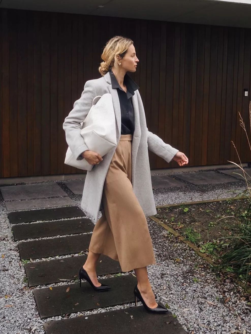 没胸身材很瘦的身材怎么穿搭,没胸没屁股很瘦怎么改善