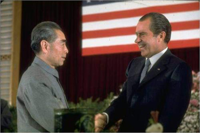 1973年周总理为何在国务院会议上大发雷霆：这真是周门不幸？