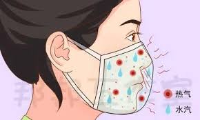 戴口罩脸颊泛红长痘,敏感皮肤戴口罩长了很多痘