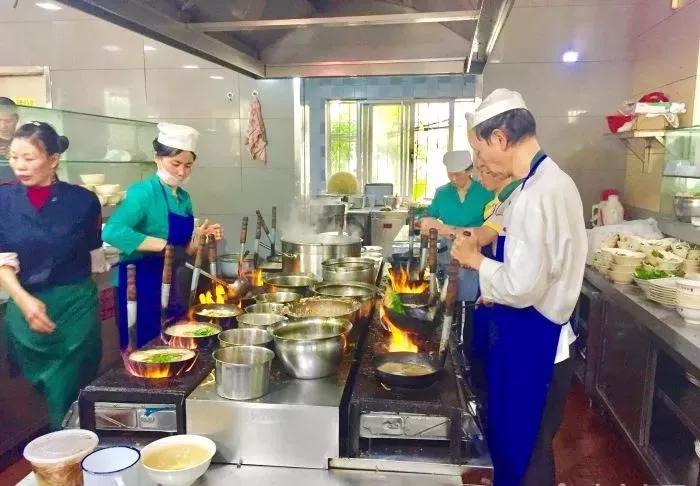 哪种饵丝最好吃,又好吃又简单的饵丝