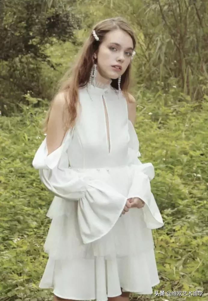 90后北服小姐俩联手创立了一个少女心爆棚的女装品牌