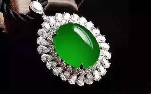 翡翠界雕刻师,翡翠评估师都有哪些