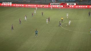 中甲后卫踢向球门事件,足球中甲争议视频