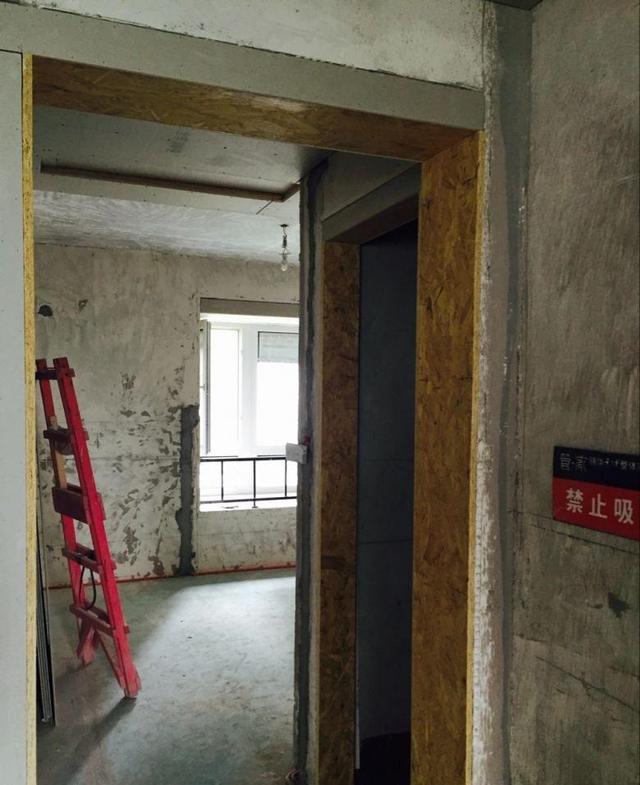 木头门套需要欧松板打底吗,门套为什么用欧松板打底