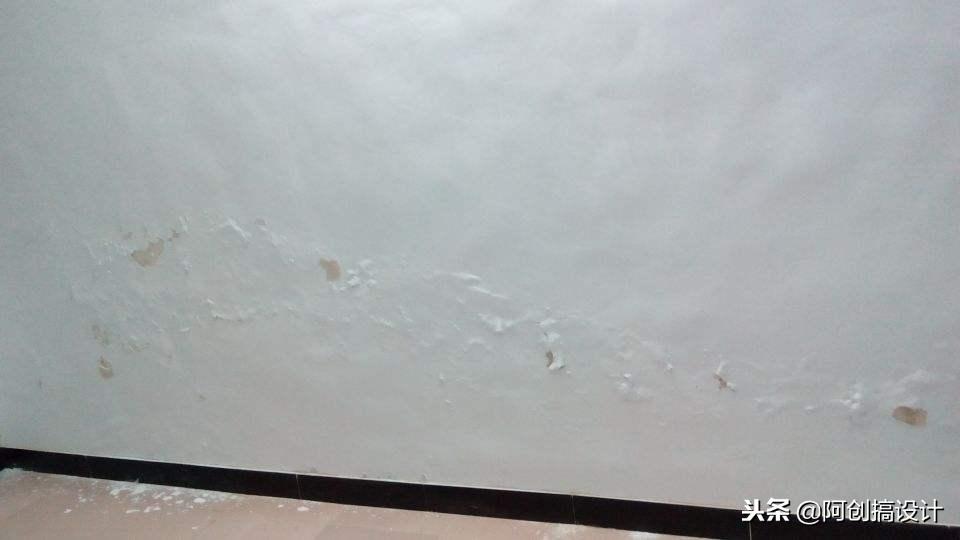 家里墙面总是发霉掉皮,家里墙面发潮发霉怎么办