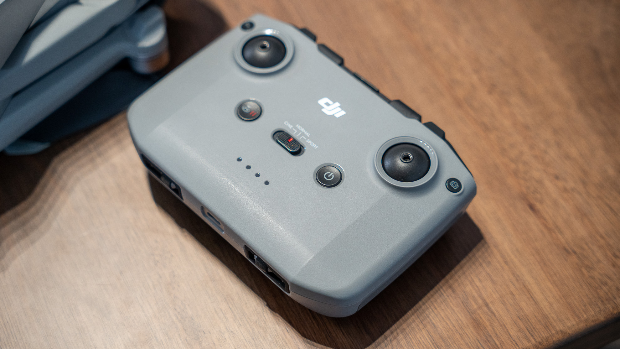 小白初次体验大疆AIR2无人机（静态）