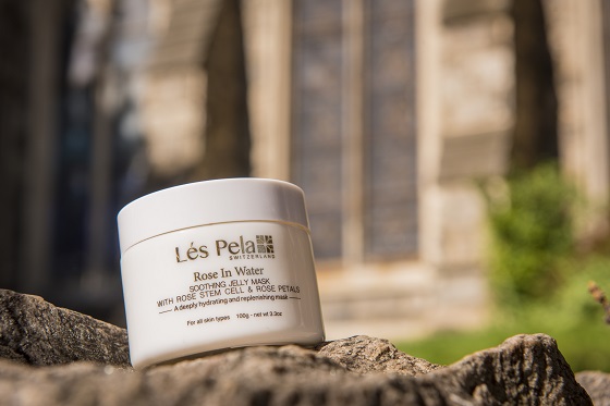 拯救秋冬干燥过敏肌，解锁玫瑰冻膜超强的补水*法大**