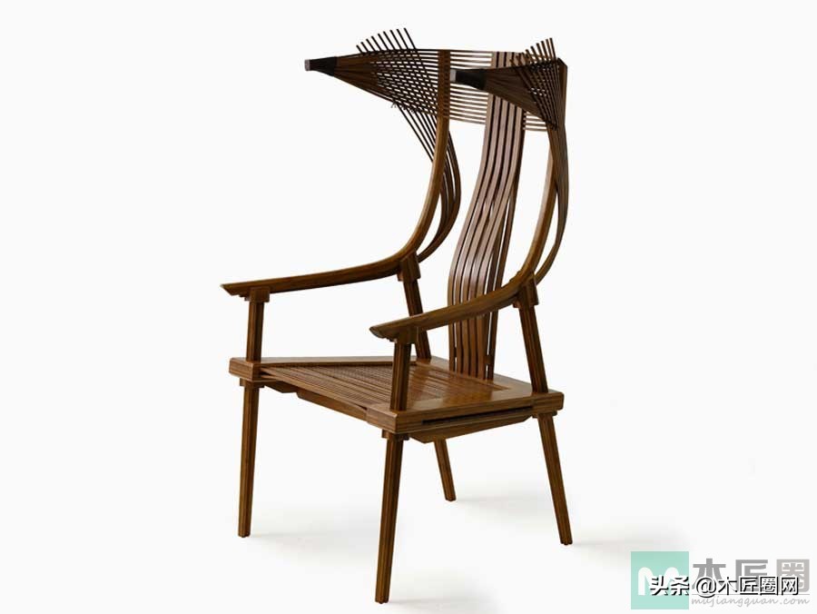 竹子编织的竹椅,用竹子制作的小竹椅