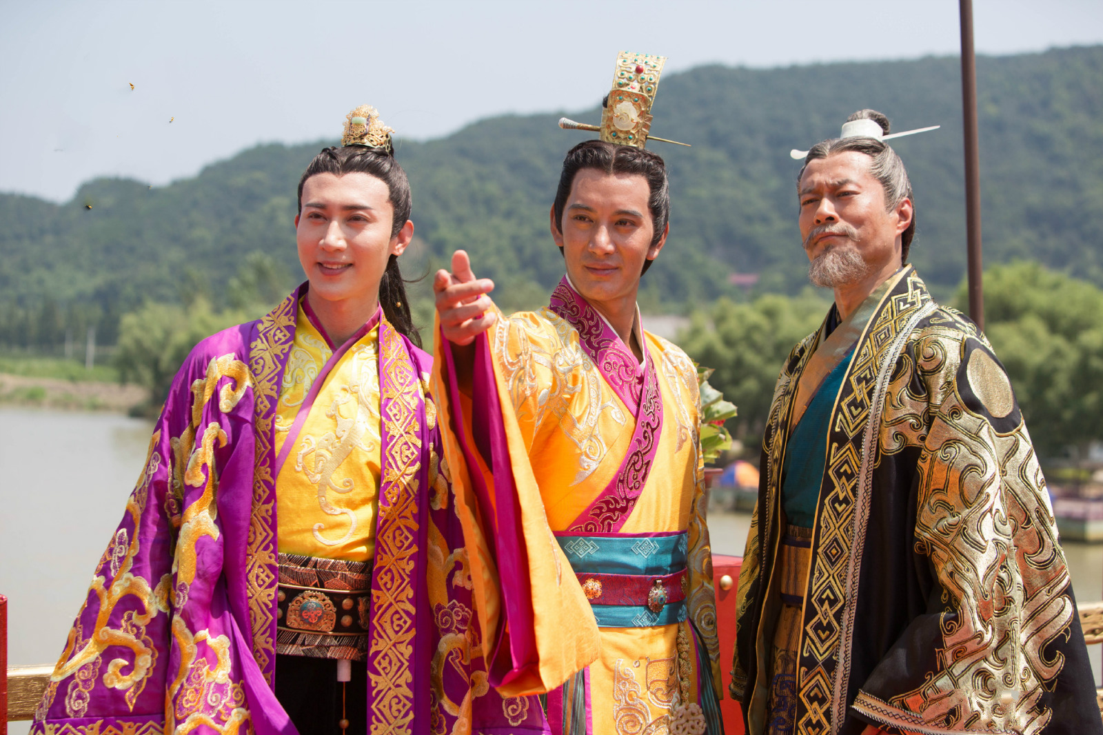 《重耳传奇》引发浙江卫视收视率暴跌，低端宫斗，低智男主被群嘲