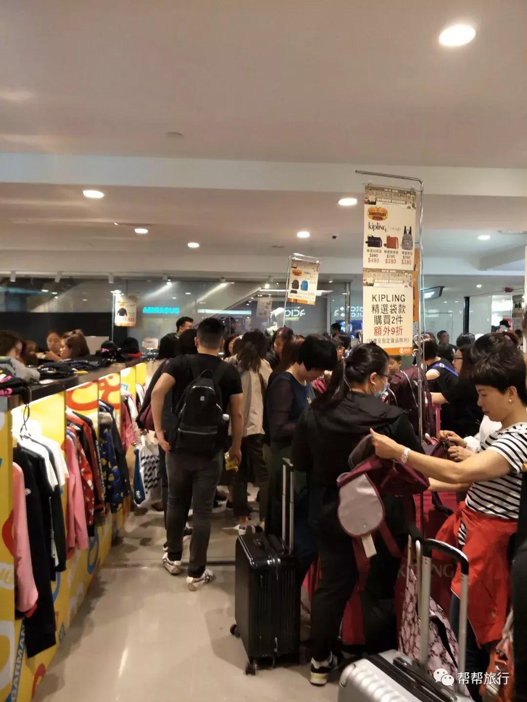 双11商战升级，这是和某宝抢客的节奏？香港也在开启买买买的节日