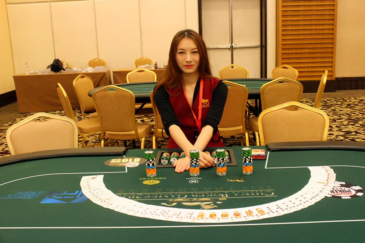 澳门荷官：这行没有年轻人，每天“见证”一夜暴富和倾家荡产