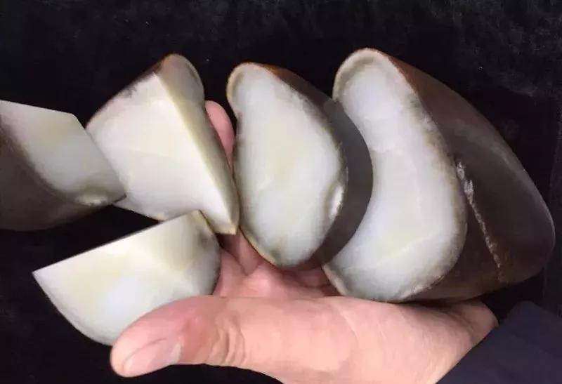 原来玉是这样鉴定的,籽料皮色知识讲解