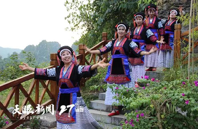 镇宁县千年布依古寨高荡村,贵州少数民族村落旅游