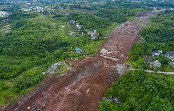 特色文化传播带动地方文旅发展,特色商业区推动文旅发展