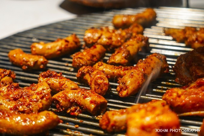 成都本地人去的最好吃的美食,中国姑娘吃成都美食