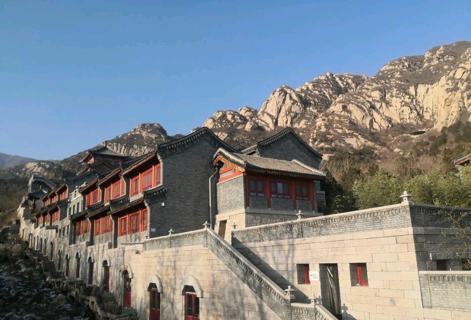 北京赏秋寺庙,北京三个景点