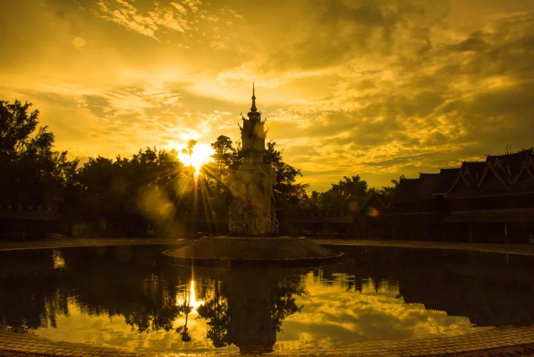 十一月份西双版纳旅游人多吗,十一月份的西双版纳有茶叶吗