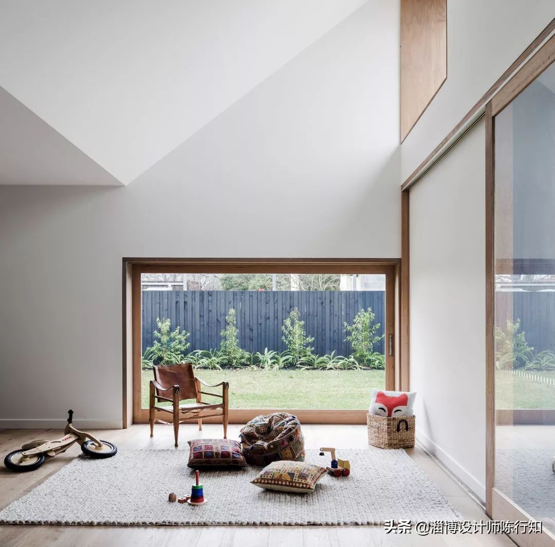 汽车油漆有水性漆跟油性漆嘛,水性漆和油性漆识别