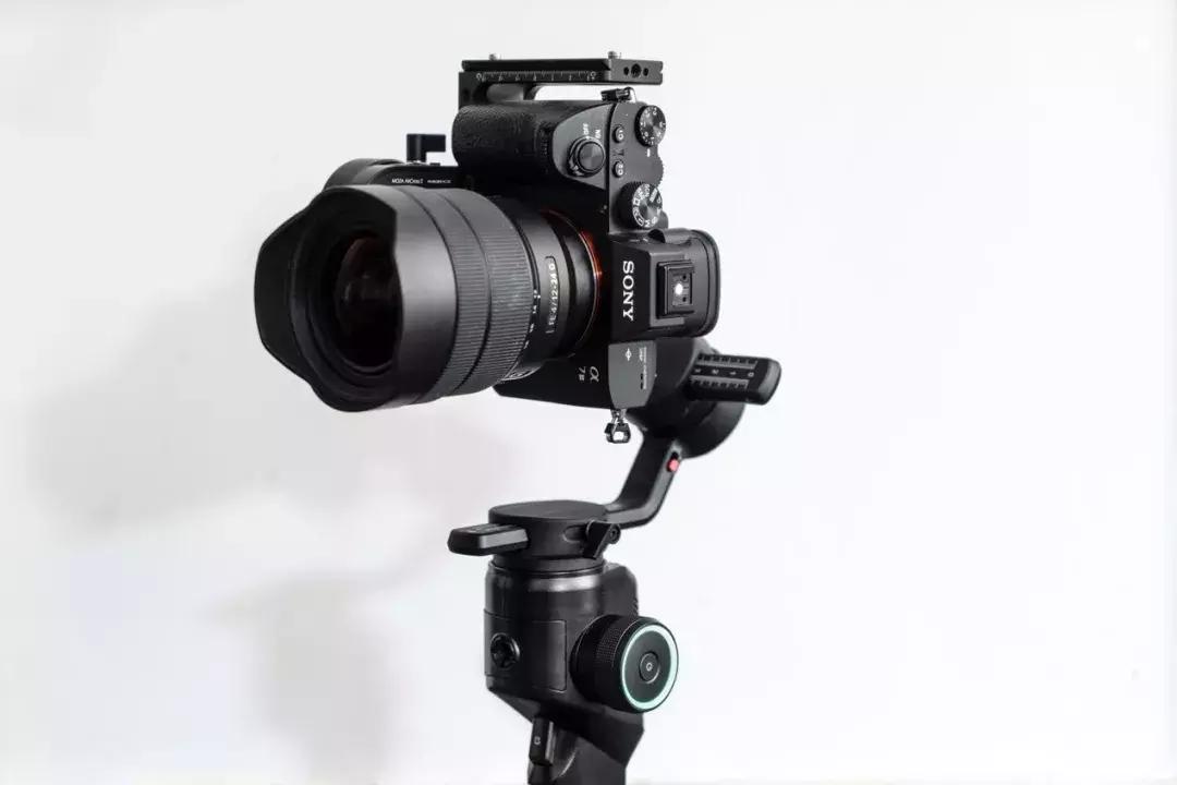 黑武士三连击评测,魔爪aircross2怎样