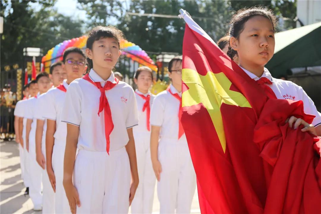 小学生争做新三好学生,新学期新气象人人争当小榜样