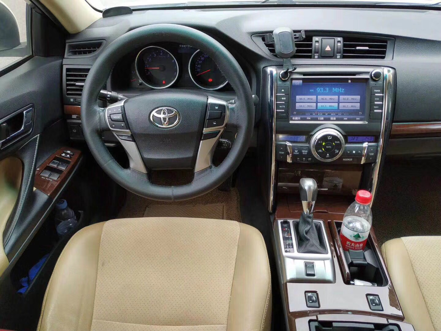 丰田锐志6缸2.5后驱多少钱,丰田reiz锐志2.5v前驱还是后驱