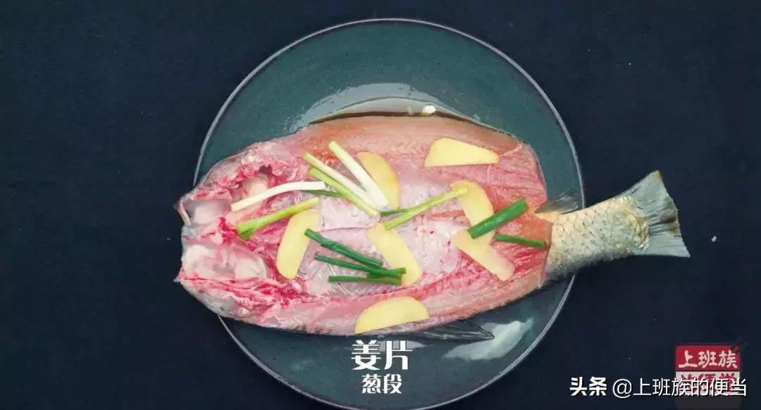 烤鱼不用锡纸的做法,烧烤烤鱼最简单的方法