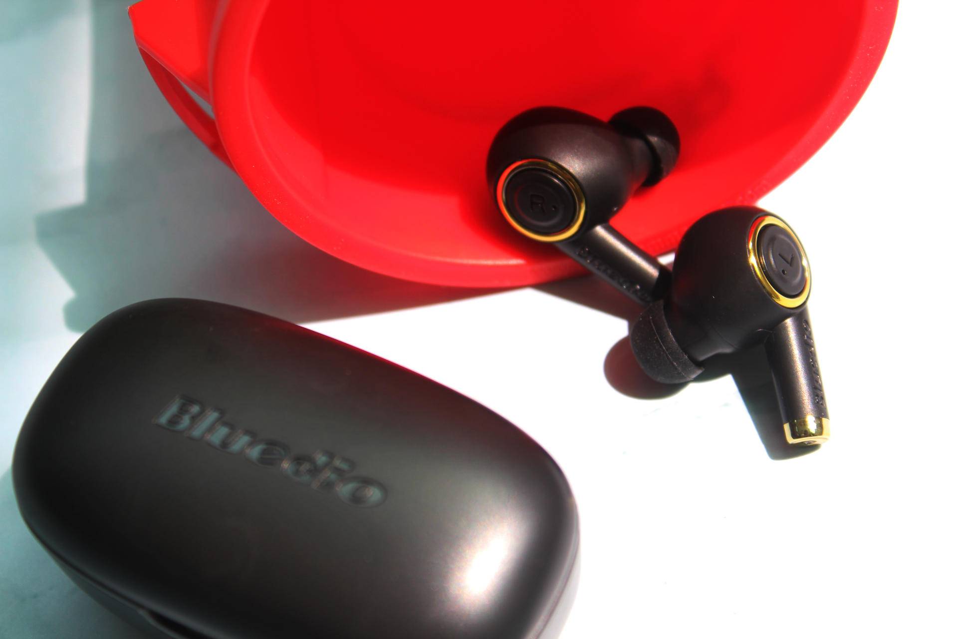 佩戴舒适不容易掉的无线蓝牙耳机,既有颜值又舒适的蓝牙耳机