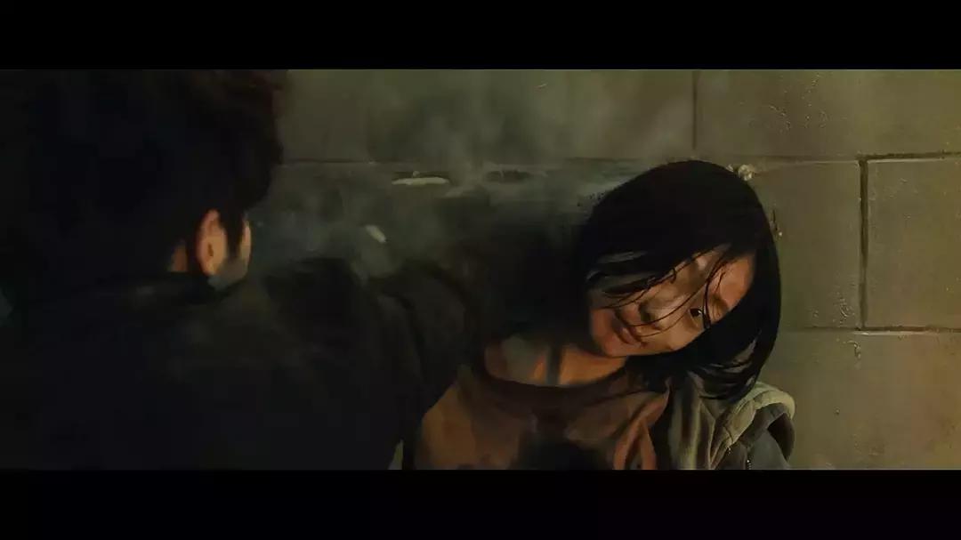 片长125分钟，拳拳到肉！韩国《新世界》导演的新片，质量又很高