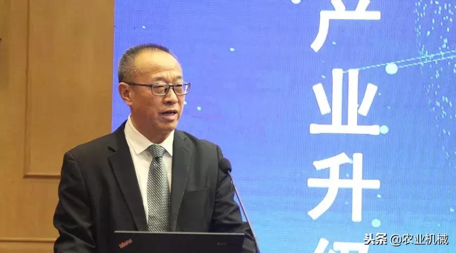 中国现代化农业机械联合收割机,农作物联合收获机