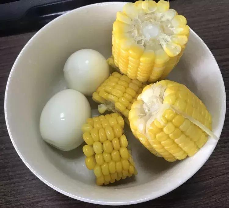 宝宝吃什么水果对眼睛最好,儿童吃什么食物和水果对眼睛好