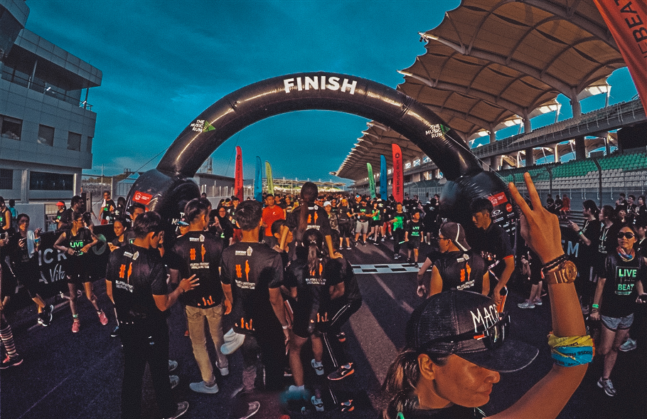 在音乐里奔跑,在激昂悦耳的旋律中奔跑