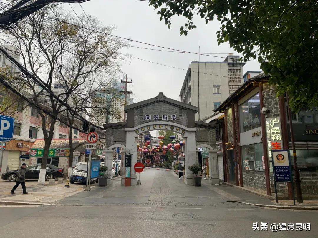 昆明23年商业情况分析,昆明商业行业现状分析