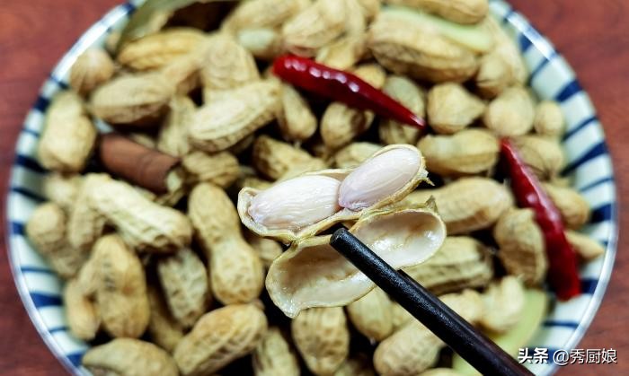 做水煮花生米家常做法,做水煮花生米做法