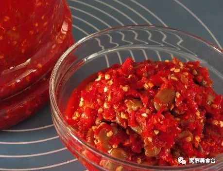 豆瓣酱的家常做法怎么样才红亮,如何制作豆瓣酱颜色红亮味俱全