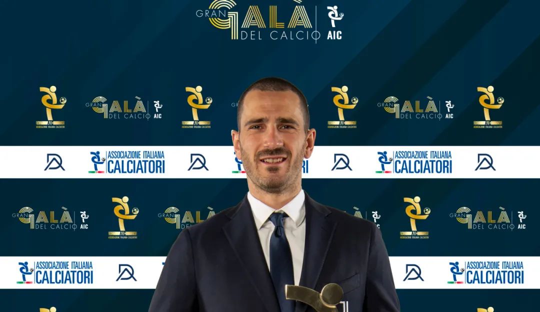 c罗当选mvp,c罗当选马卡报