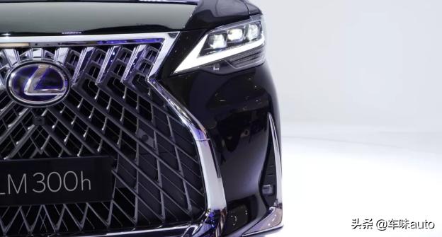 雷克萨斯LM预售,116.6万起能否赢得土豪认可?