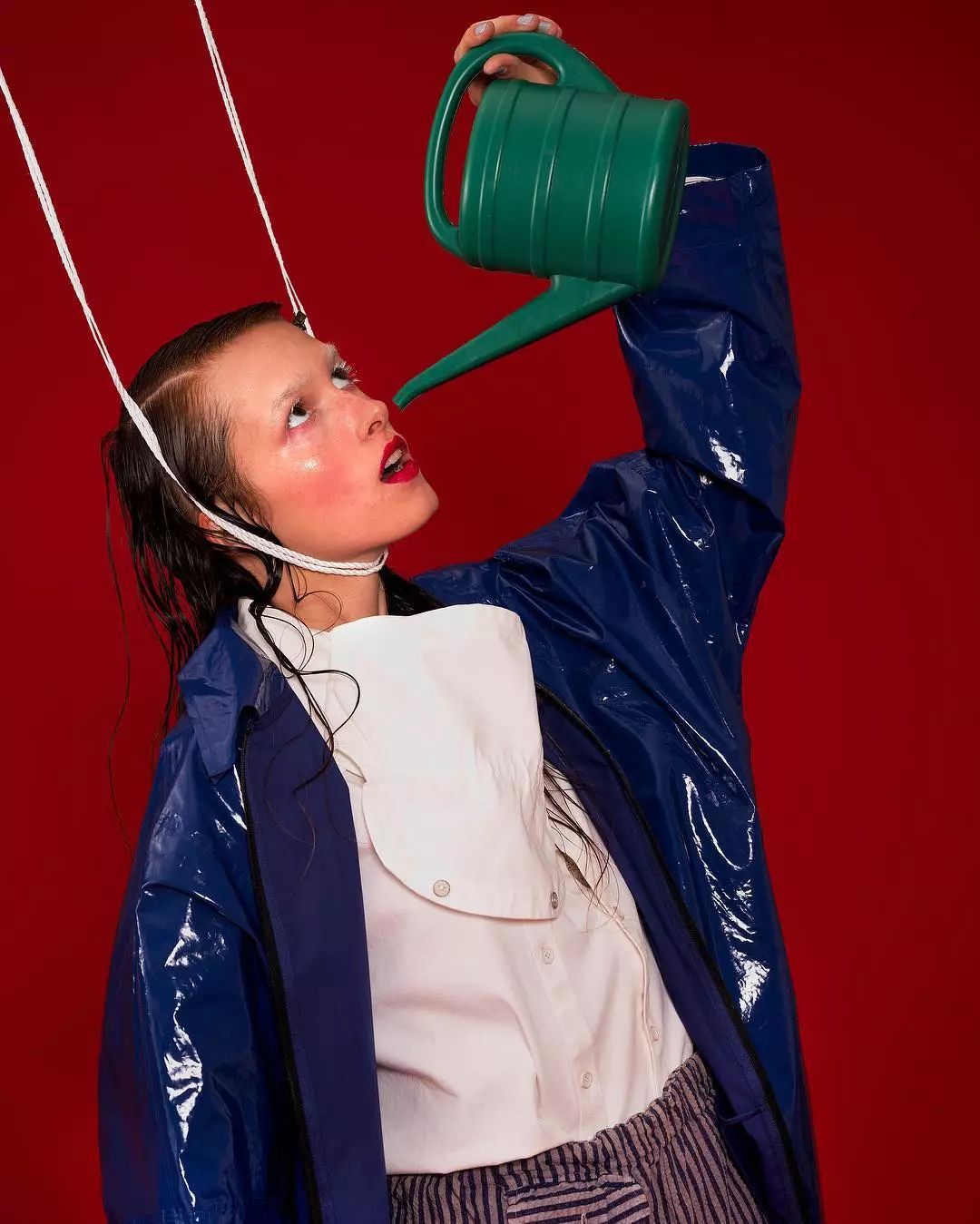 双十一大牌羽绒服打折,双十一购物狂欢节冲锋衣冬