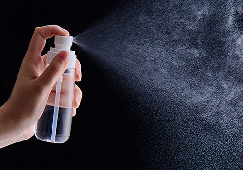 养狗如何预防狗身上的细菌,养狗怎么能解决狗毛