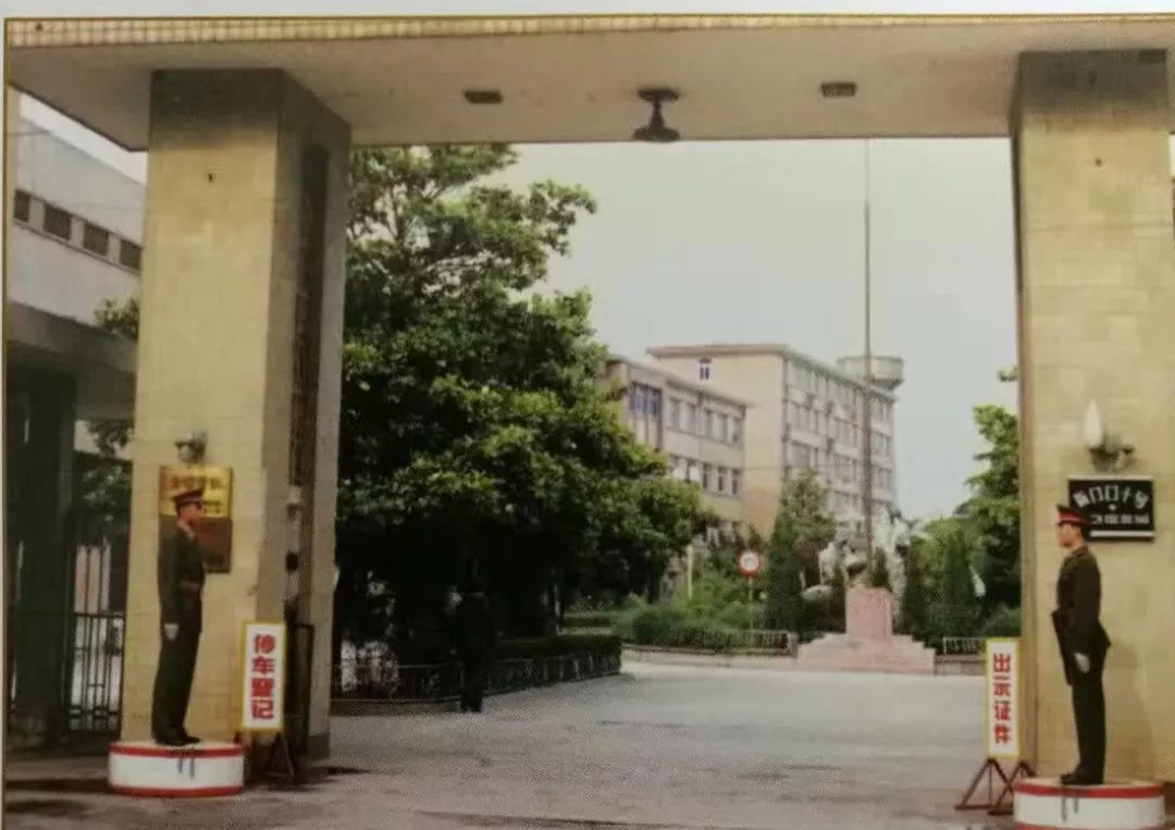 陪领导下乡视频,陪领导下基层指导工作怎么说