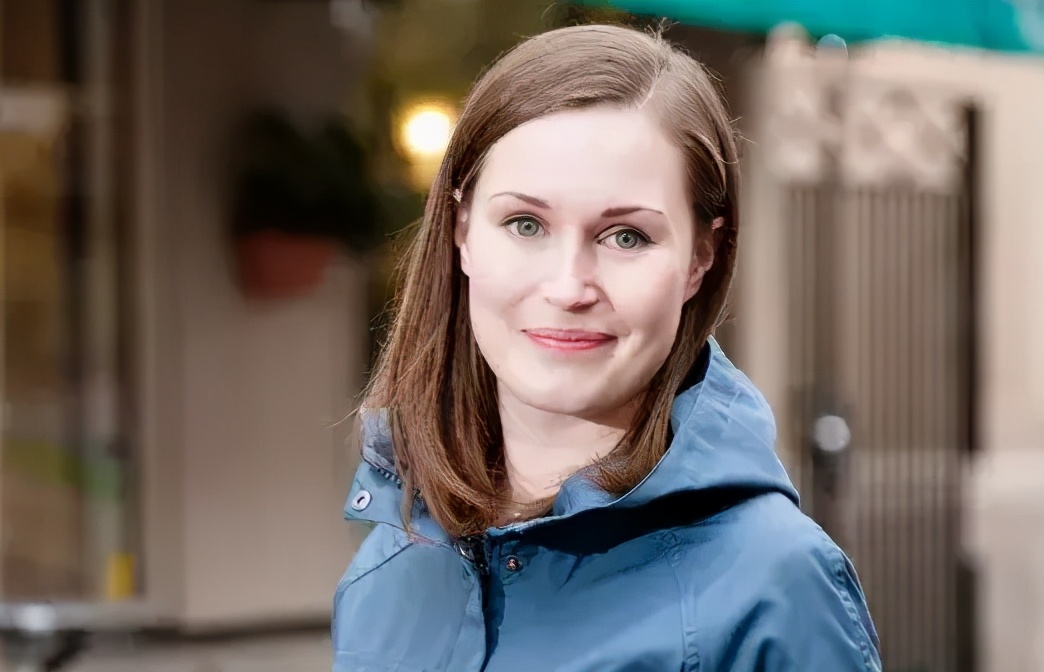 芬兰女总理拍露胸写真被喷辱国！她凭什么成为世界最年轻女总理？