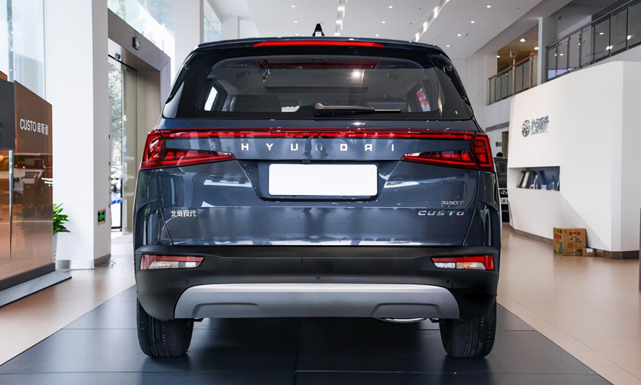 库斯途和别克gl8对比,北京现代库斯途和别克gl8