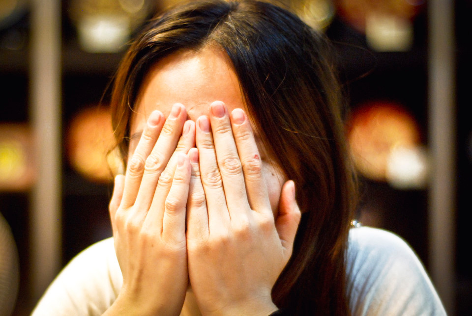 有人说耳朵发烫是有人在背后说你,耳朵发烫是不是有人骂我