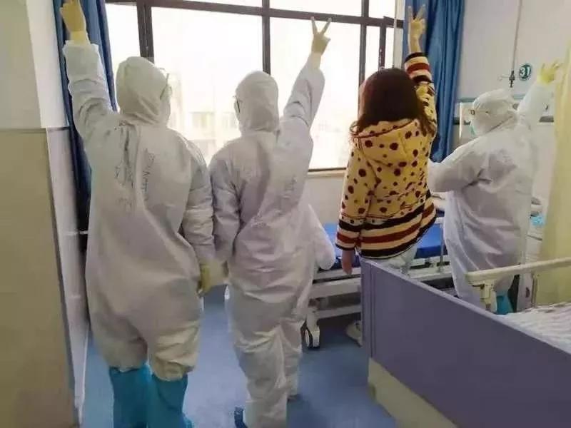 宁夏援鄂医疗队感人视频,襄阳送别援鄂医疗队感动瞬间