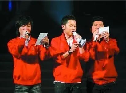 黄征胡海泉,黄征胡海泉奔跑现场