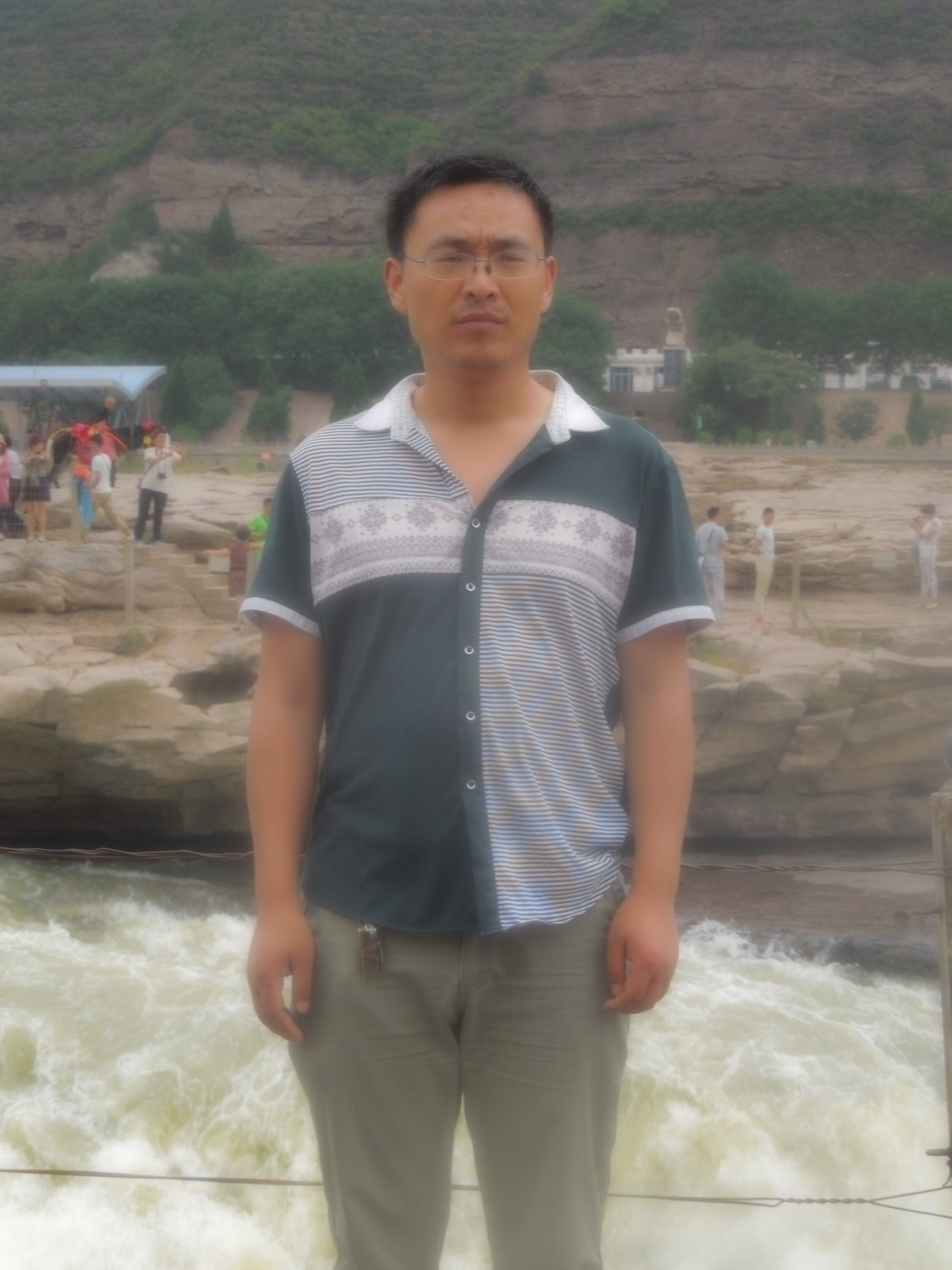 杜石栓:四季有爱|小说